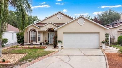 Buchan Pond  Home Sale Pending in Apopka Florida