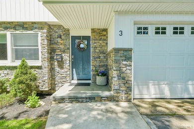 Welcome to 3 Walnut Place - Huntington Village living! This - photo 2