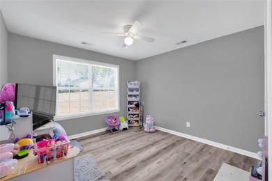 Welcome to 305 Ramsey Road where modern comfort meets peaceful - photo 12
