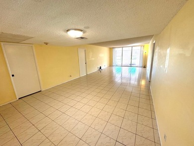 Exceptional opportunity to acquire a spacious 3-bedroom - photo 3