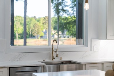 Stunning Modern Lakefront New Construction | 150 Ft of Lake - photo 19