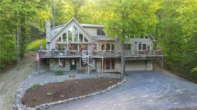 Lake Home For Sale in Jerusalem, New York