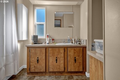 This residence offers expansive views of the Umpqua River - photo 21