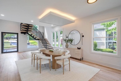 Stunning Modern Lakefront New Construction | 150 Ft of Lake - photo 28