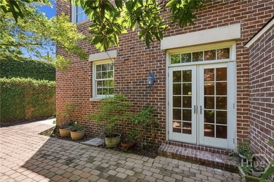 Welcome to upscale living in the heart of Savannah's downtown - photo 33