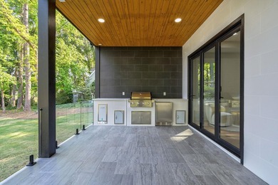 Stunning Modern Lakefront New Construction | 150 Ft of Lake - photo 34