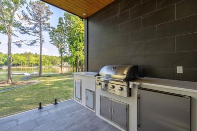 Stunning Modern Lakefront New Construction | 150 Ft of Lake - photo 36