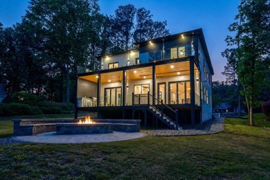 Stunning Modern Lakefront New Construction | 150 Ft of Lake - photo 37