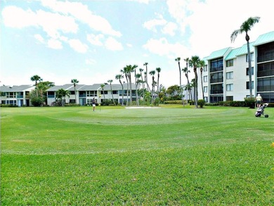 Beautiful 1-bedroom 1-bath furnished * Golf Villa* condo at - photo 37