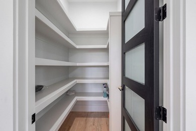 Stunning Modern Lakefront New Construction | 150 Ft of Lake - photo 43
