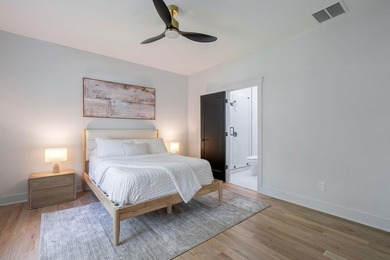 Stunning Modern Lakefront New Construction | 150 Ft of Lake - photo 53
