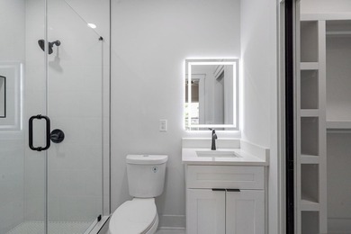 Stunning Modern Lakefront New Construction | 150 Ft of Lake - photo 54