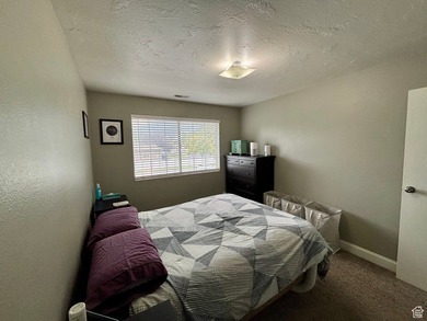 Updated 2-bed, 1 bath Top Floor Condo, near UVU & BYU - photo 6