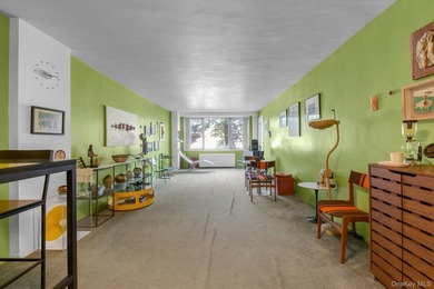 Welcome to this spacious one bedroom apartment offering comfort - photo 3