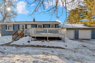 (private lake, pond, creek) Home For Sale in Milford Michigan