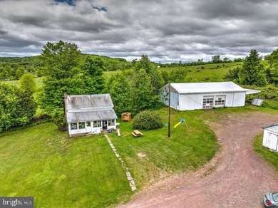 WELCOME TO 115A HELLMERS HILL RD !!! A rare opportunity to own a - photo 11