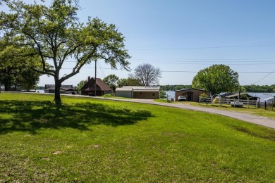 Lake Lot For Sale in Gun Barrel City, Texas