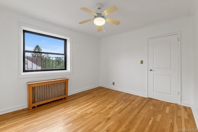 This beautiful 1 bedroom, 1 bath residence at Jeffrey Gardens - photo 13