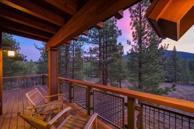 Iconic Mountain Retreat with World-Class Views! Perched on one - photo 15