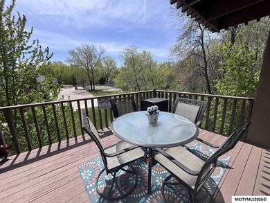 Welcome to your private escape in Clear Lake! This desirable - photo 20