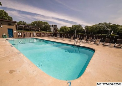 Welcome to your private escape in Clear Lake! This desirable - photo 21