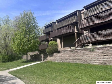 Welcome to your private escape in Clear Lake! This desirable - photo 28