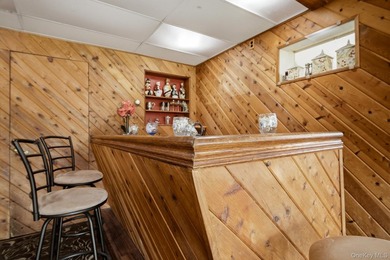 Waterfront Living Near Fire Island Shores Welcome to your serene - photo 37