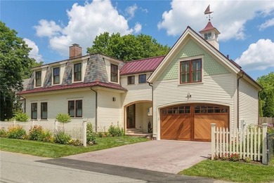 Located in Newport's Historic Point neighborhood, this newly - photo 2