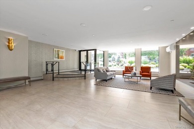 Welcome to this beautifully maintained 2-bedroom, 2-bath co-op - photo 4