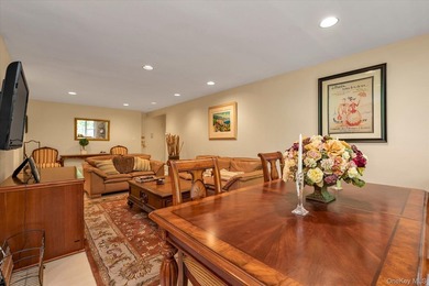 Welcome to this beautifully maintained 2-bedroom, 2-bath co-op - photo 10