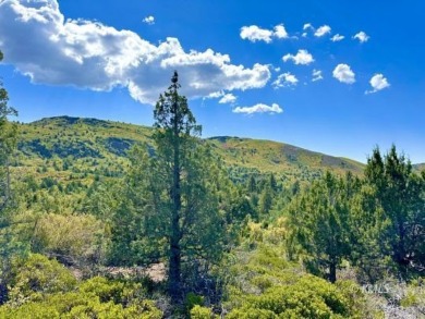 (private lake, pond, creek) Acreage For Sale in Alton Utah