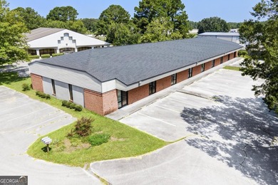 Great investment opportunity in St. Marys, GA! This 9,000 SQFT - photo 7
