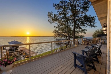 Cedar Creek Lake Home For Sale in Tool Texas