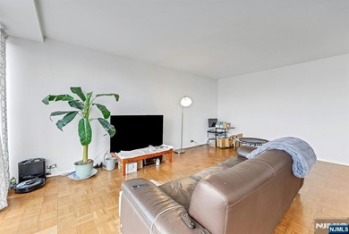 Welcome to #2 Horizon House in Fort Lee.Spacious one bedroom one