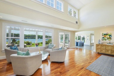 Exquisite Waterfront Estate in Exclusive Oyster Harbors: - photo 13