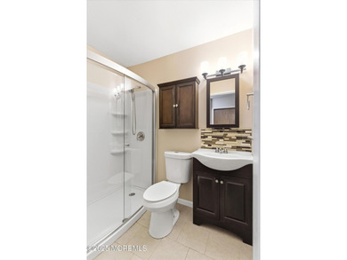 Updated Private Retreat in Cedar Glen Homes Looking for a - photo 16