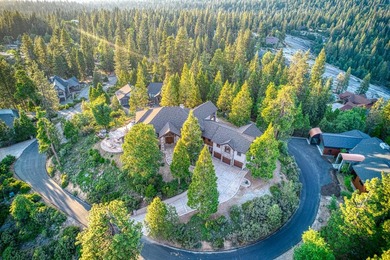 This extraordinary mountain estate with breathtaking 360 degree - photo 17