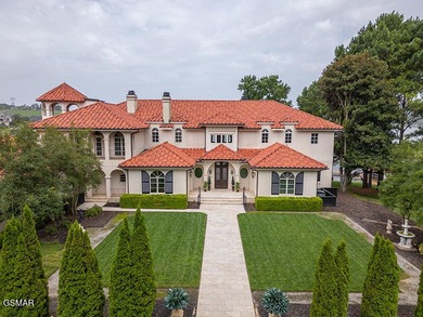 Spectacular Lakefront Retreat in Knoxville, TN Discover one of - photo 3
