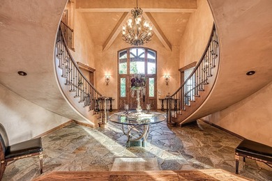 This extraordinary mountain estate with breathtaking 360 degree - photo 24