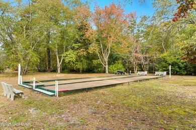 Updated Private Retreat in Cedar Glen Homes Looking for a - photo 26