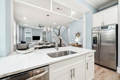Welcome to your dream retreat, nestled in the serene community - photo 27