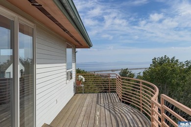 Set on the bluff above Port Angeles, 1623 W 5th Street pairs - photo 27