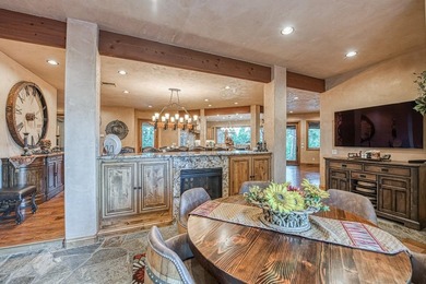 This extraordinary mountain estate with breathtaking 360 degree - photo 35