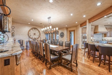 This extraordinary mountain estate with breathtaking 360 degree - photo 37