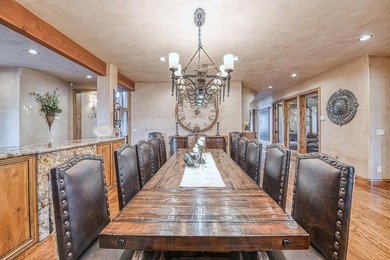 This extraordinary mountain estate with breathtaking 360 degree - photo 39