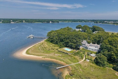 Exquisite Waterfront Estate in Exclusive Oyster Harbors: - photo 44