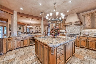 This extraordinary mountain estate with breathtaking 360 degree - photo 49