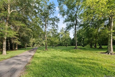 Incredible Opportunity on Over 14 Acres! This gated, scenic - photo 8