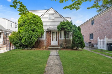 East River Home Sale Pending in Whitestone New York