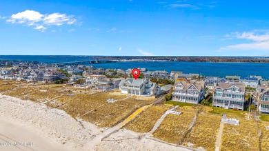 Set on an extraordinary 140' x 430' oceanfront double lot, this - photo 6